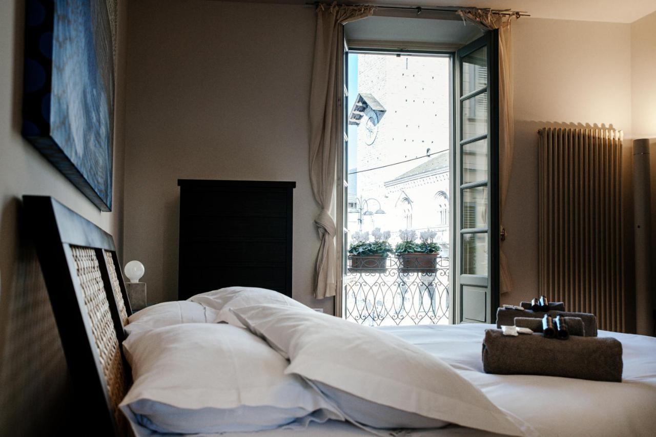 La Finestra Sul Duomo - The House Of Travelers Apartamento Como Exterior foto